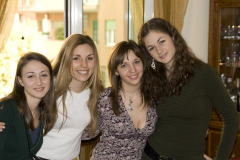 Giorgia, Vale, Lara e Fede